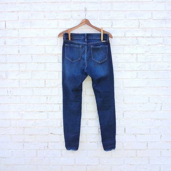 Kancan Highrise Skinny Jeans Size 9/28 Dark Wash - Picture 5 of 7
